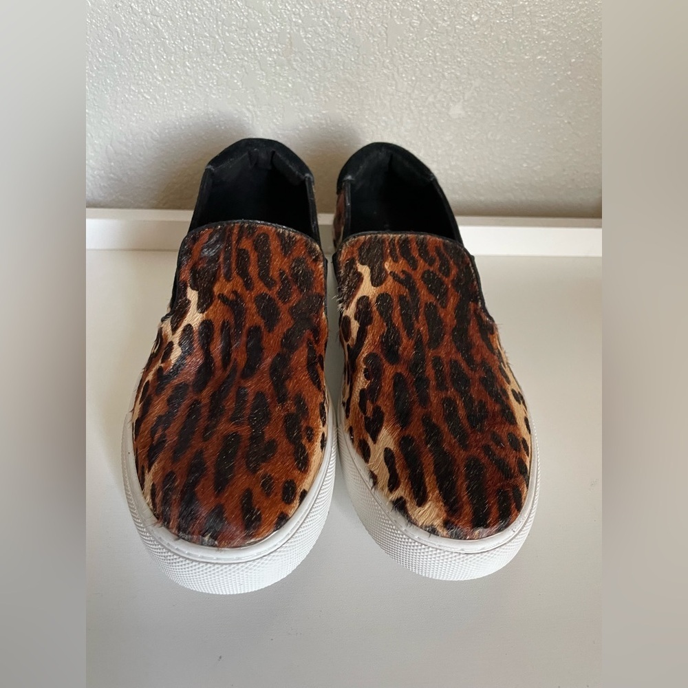Kenneth Cole calf hair animal print slip-on sneakers. 5M